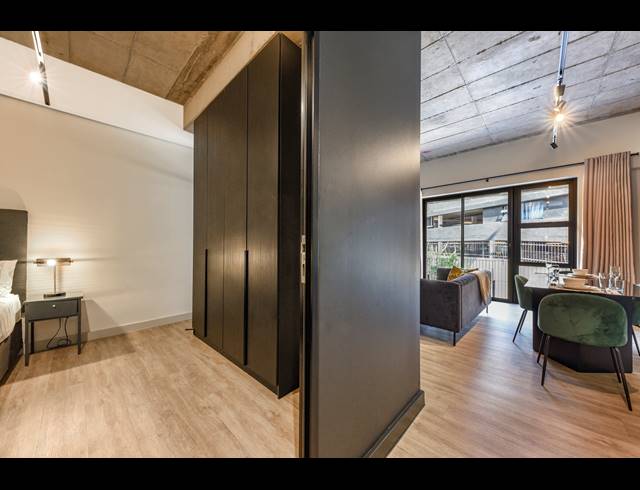1 BEDROOM APARTMENT FOR SALE IN SANDTON CENTRAL